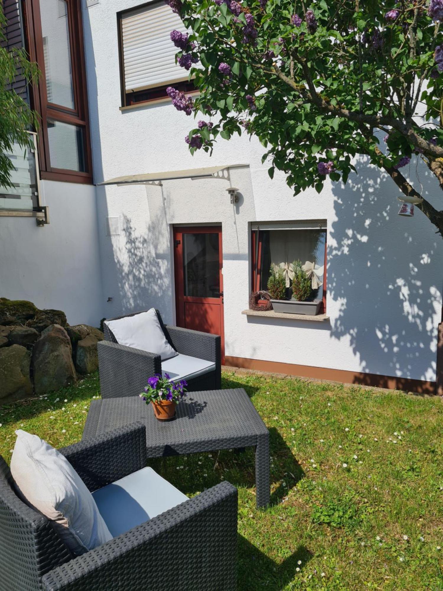 Ferienwohnung Rote Tuer - Landleben Pur! Kirchhain Zewnętrze zdjęcie